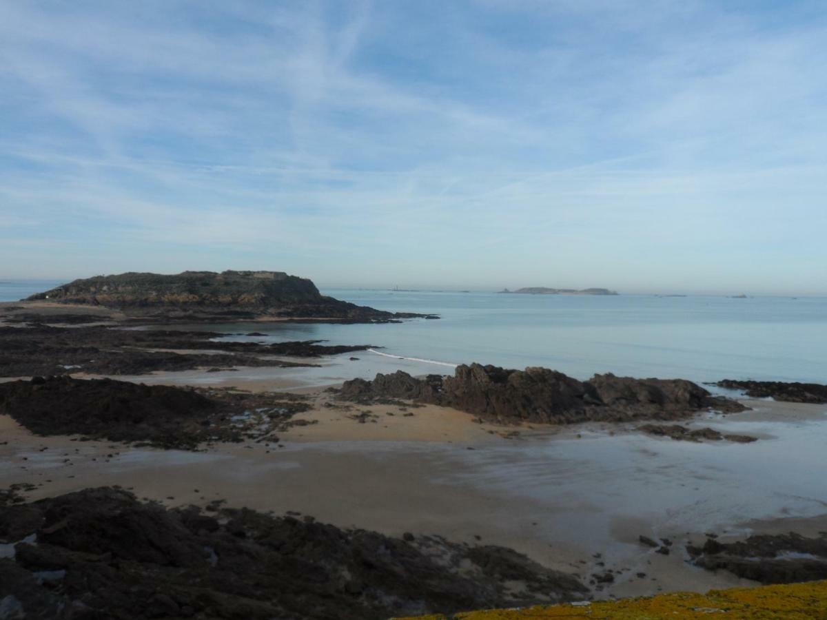Le Brise-Lames Apartamento Saint-Malo Exterior foto